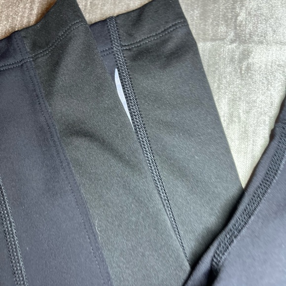 Extra Small Unisex The Northface Leggings - Picture 2 of 15
